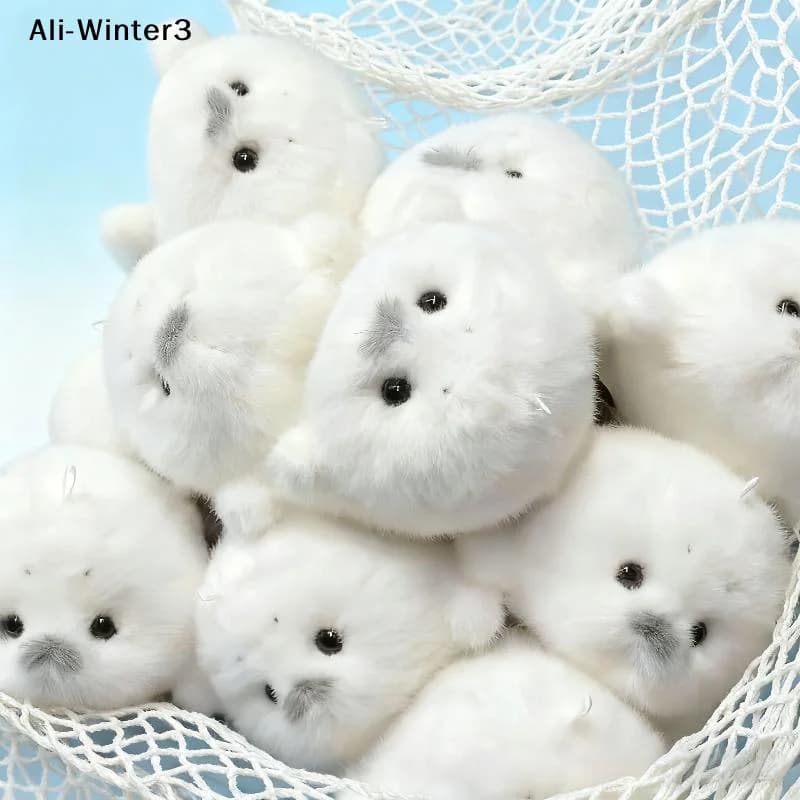 【R】Portachiavi in peluche a forma di focale bianca, simpatico cartone animato, ciondolo alla moda, bambola imbottita, decorazione da appendere per zaino, regalo di Natale