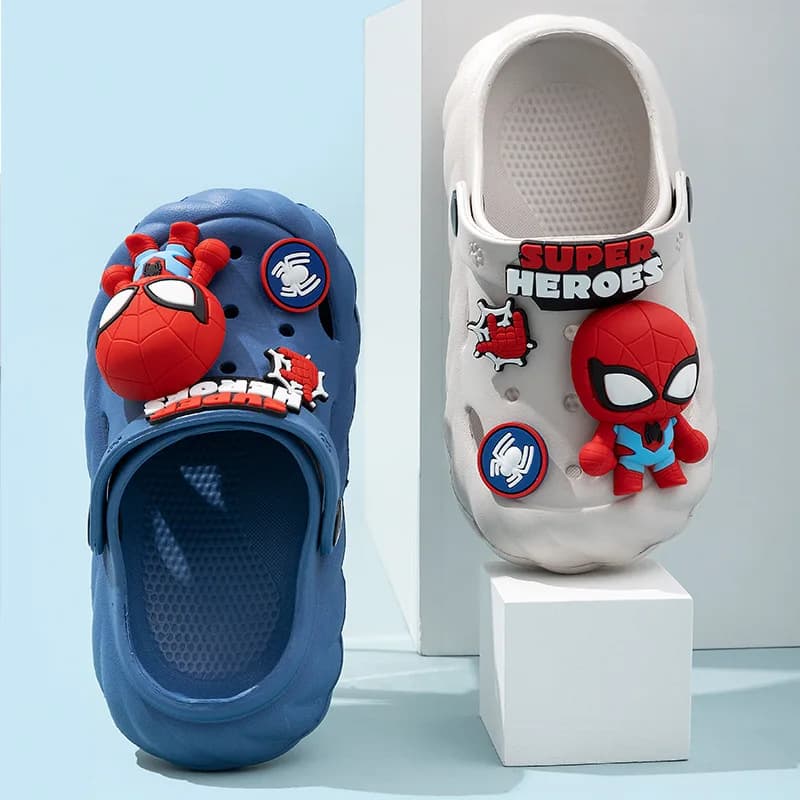 Ciabatte Marvel per bambini Cartoon EVA Fashion Summer Flat Shoes per ragazzi Ciabatte da casa con fondo spesso antiscivolo Nero Khaki Taglia 24-35