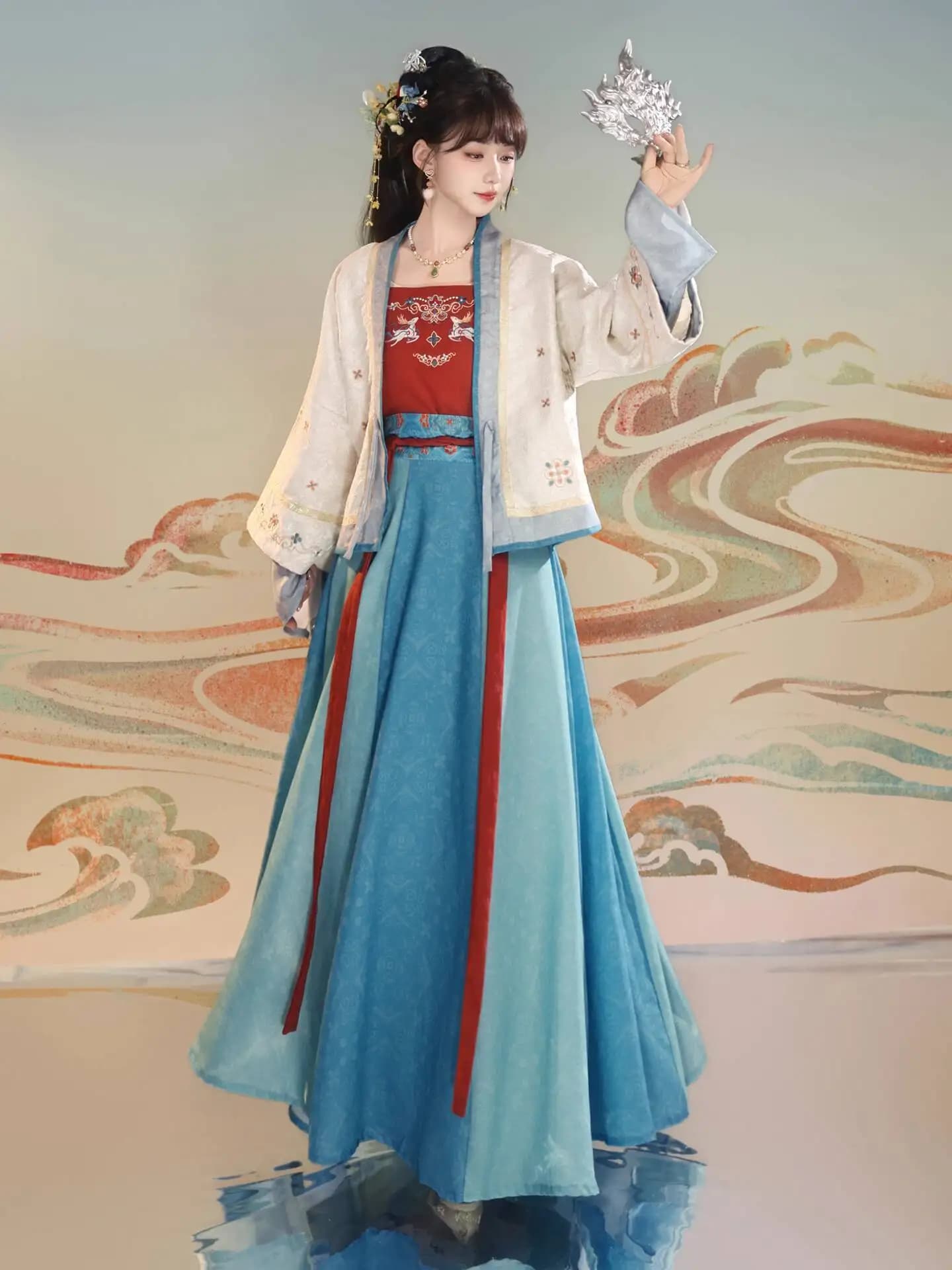Nuove cinghie ricamate per l'industria pesante Guofeng Hanfu Gonna da donna Elementi Han Falso indumento pieghettato in due pezzi Halloween Cosplay