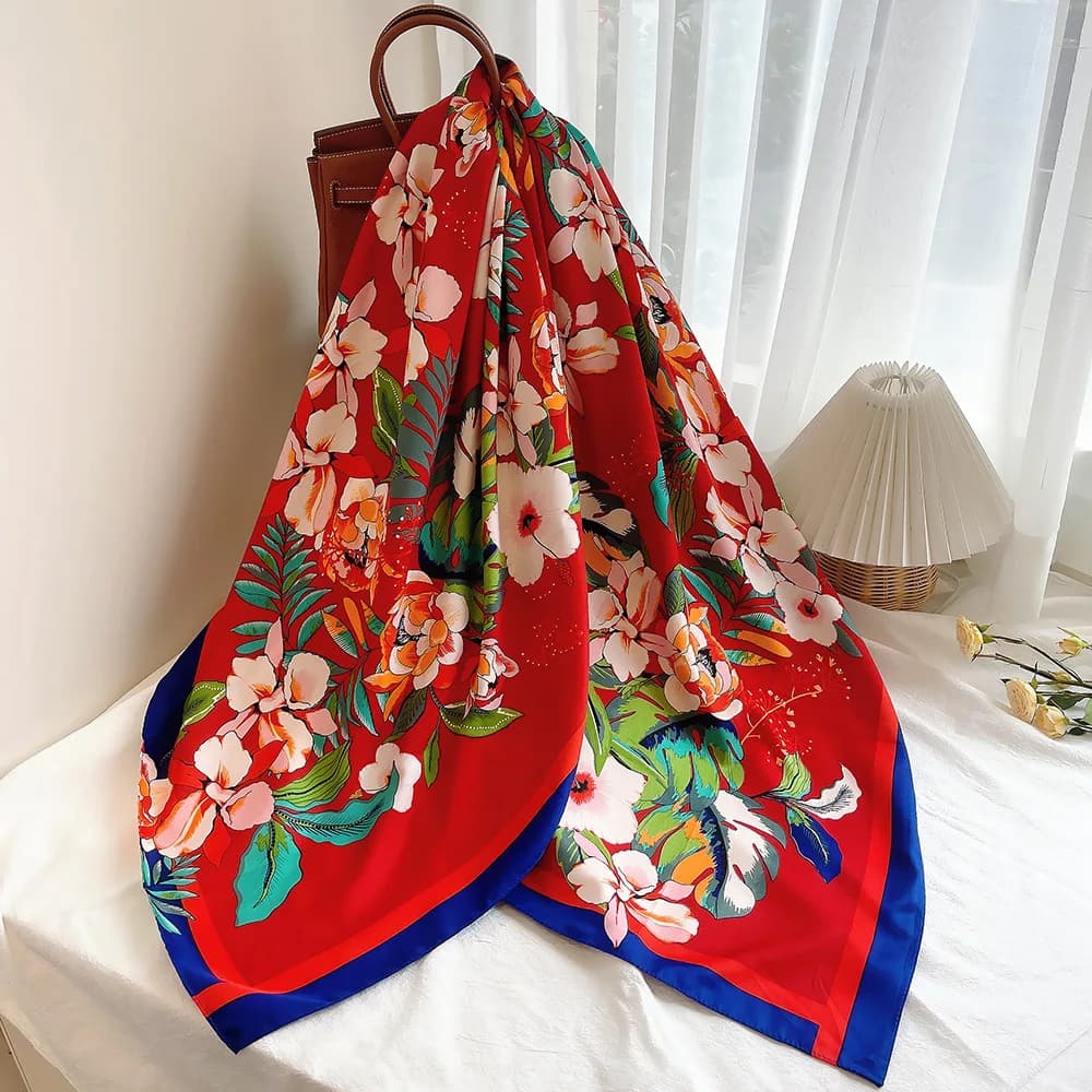 130 centimetri Nuovo Fiore di Marca Sciarpa Quadrata Delle Donne 100% Sciarpa di Seta 2022 Nuovo Pashmina Delle Donne di Modo Scialle di Disegno Fazzoletto Sciarpa