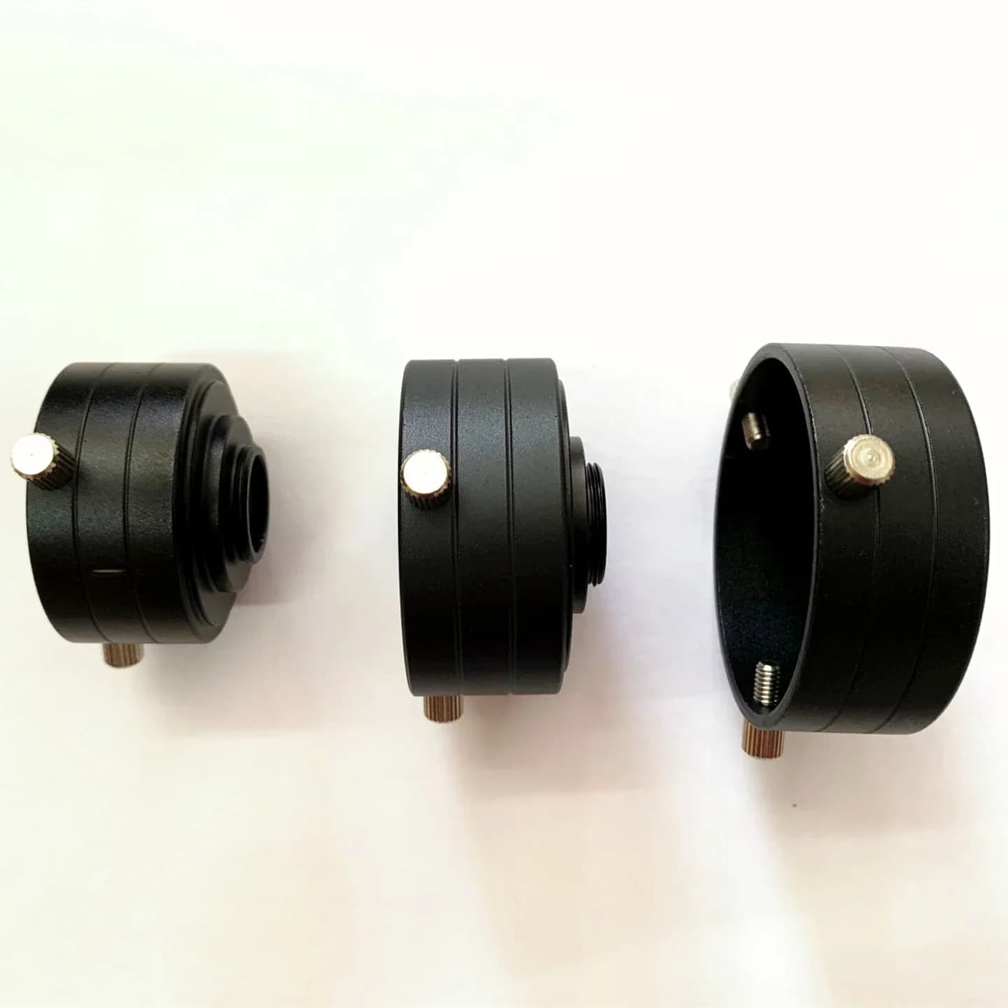 Staffa interamente in metallo da 24-49 mm Supporto universale per telefono cellulare Supporto per clip per microscopio per telescopio per scattare immagini video
