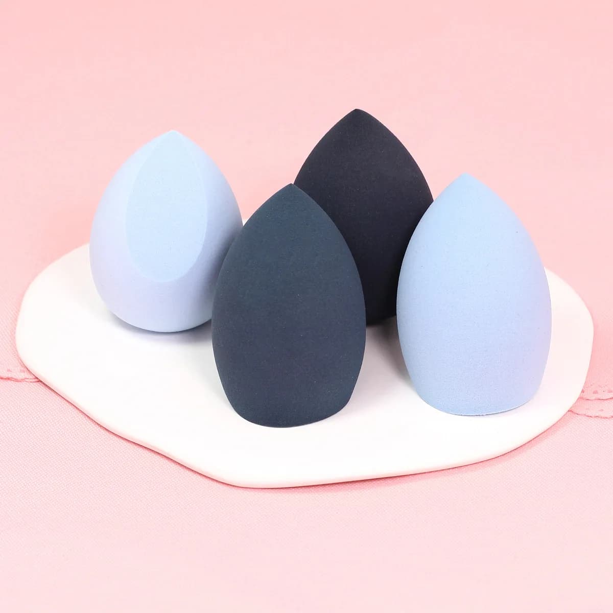 Set di 4 spugne per trucco in scatola, morbide spugne per fondotinta e sfumatura cosmetica