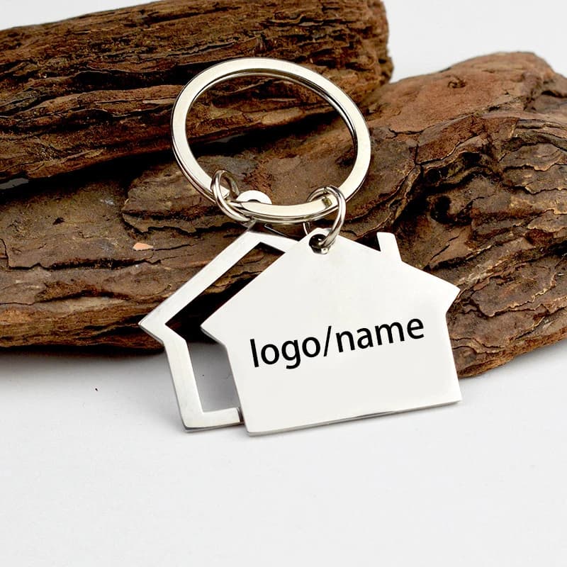 1 pcs Customization Custom Name Keychain House Engraving Laser Capanna Small Gift Key Pendant New Real Estate Opening Gift