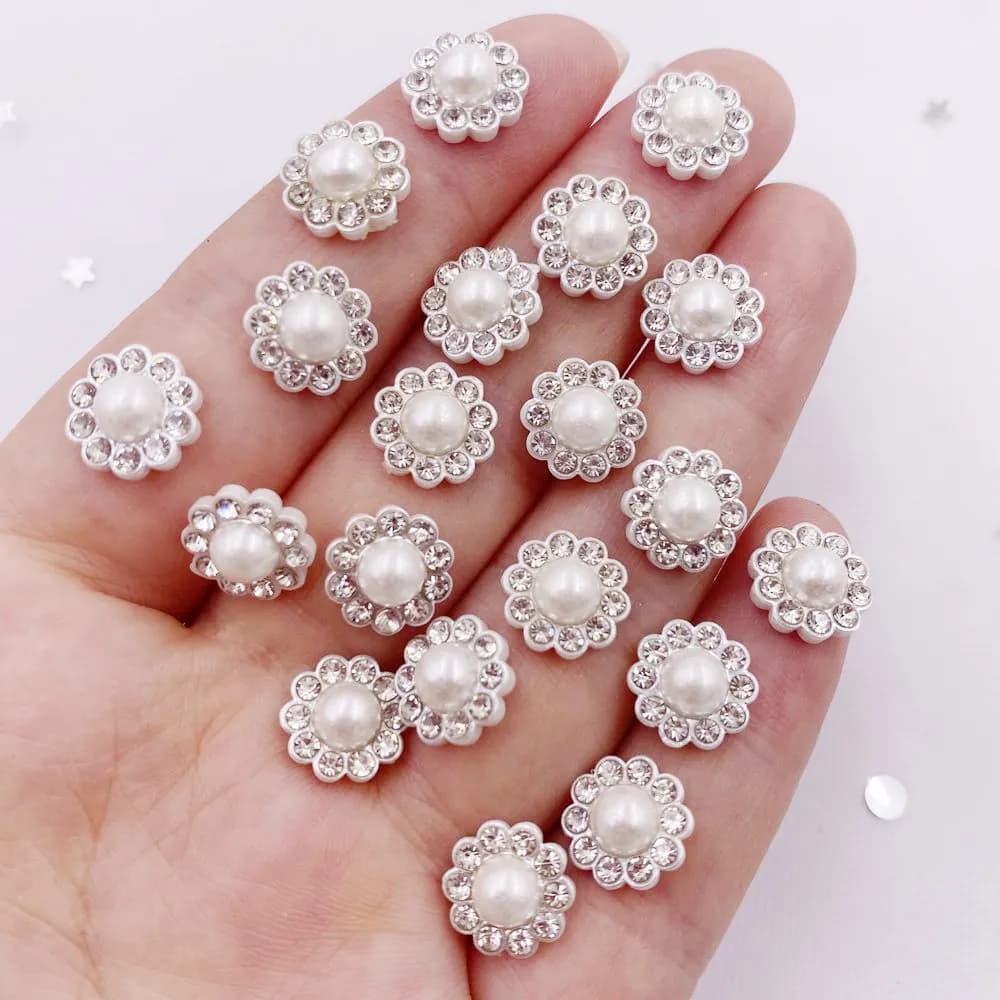 50 pz Fiore In Resina Perla Rotonda Cristalli Flatback Chiodo Strass Applique Matrimonio Fai Da Te Scrapbook Ornamento Accessori Artigianali V01