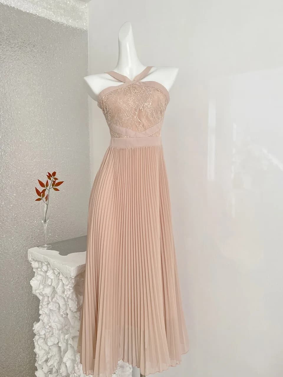 French Style Embroidered Lace Heavy Work Pleated Cross Neck Strapless Dress Women Summer New Long Skirt Gown Polyester Fiber