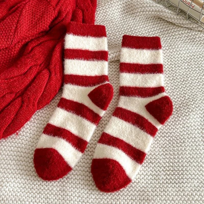 New Year's red socks for fall and winter by woman, snow boots with thick and warm insole, night socks in plush
