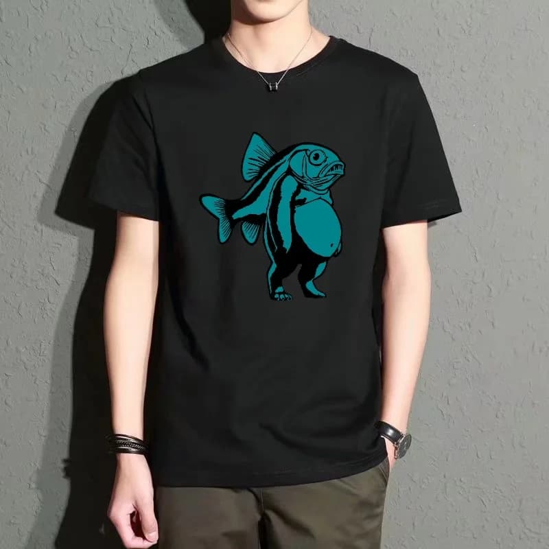 Men's Black Round-Neck Short-Sleeved T-Shirt with Fun Cartoon Fish Pattern Print, Casual Loose Fit, Trendy and Versatile for Everyday Wear, Comfortable and Breathable