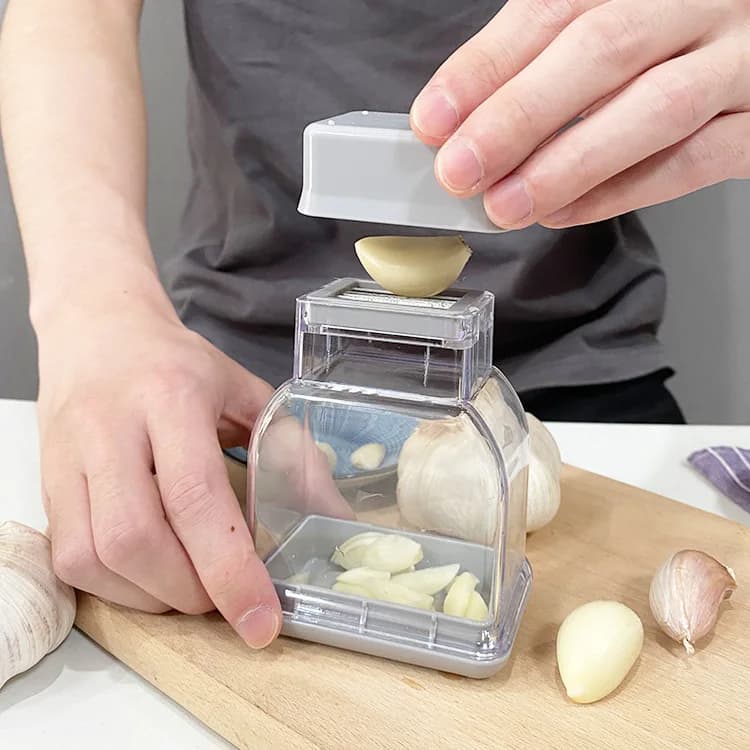 Manual pressing Garlic rectification Grater Knife Cutting tool Pelapatate Kitchen accessories Gadgets and kitchen accessories