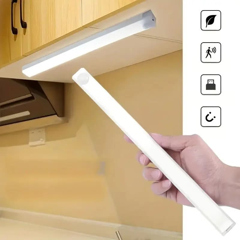 La luce notturna magnetica ricaricabile tramite USB con rilevamento del movimento a LED wireless può essere utilizzata per armadi da cucina, corridoi, scale