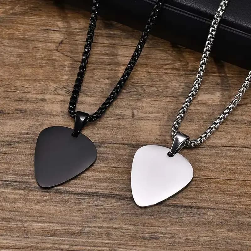 Nuova Collana Unica con Plettro per Chitarra per Uomini e Donne, Ciondolo in Acciaio Inossidabile a Forma di Plettro, Regalo per Amanti della Musica