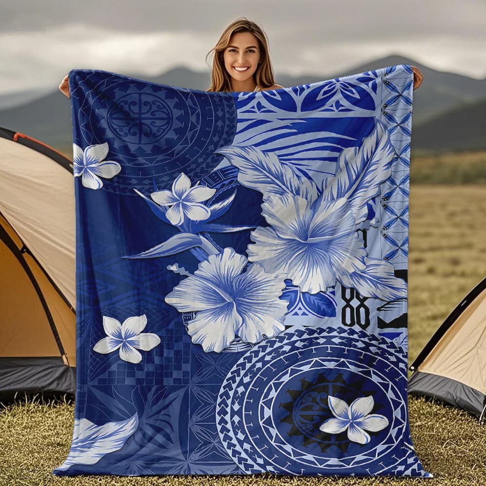 Blue orchid pattern Flannel printed blanket suitable for all seasons suitable for living room office sofa and travel