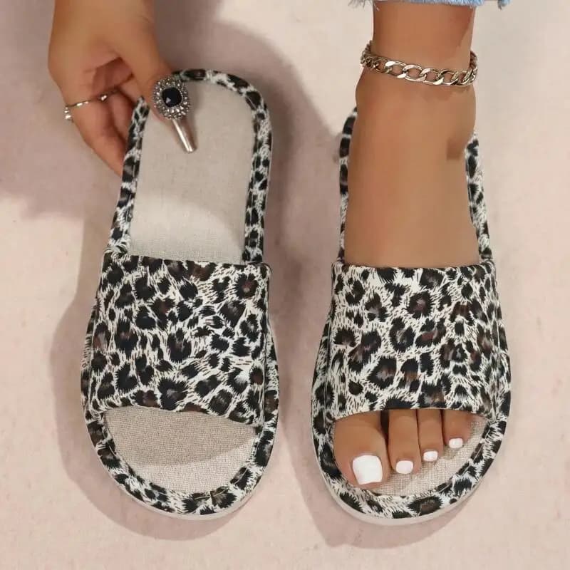 Ciabatte da donna in lino con stampa leopardata, modello piatto, per casa, primavera estate, di design, di tendenza, in canapa, da interno, con suola morbida e punta aperta