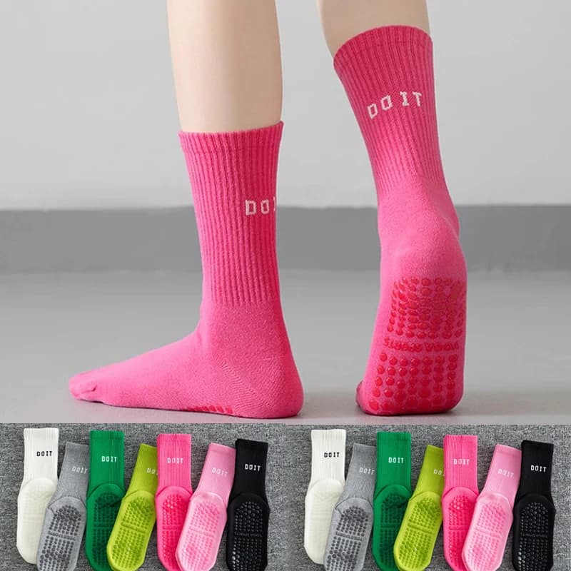 Yoga Socks Half Pulp Socks Simple Pilates Socks Solid Color Silicone Anti-Slip Fitness Socks Workout Socks for Indoor Dance Gymnastics