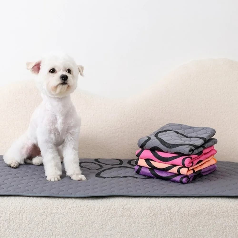Dog Pee Pad Blanket Reusable Dog Pee Pad Anti-Slip Absorbent Pet Bed Urine Mat Washable Absorbent Diaper Pad Crate Training