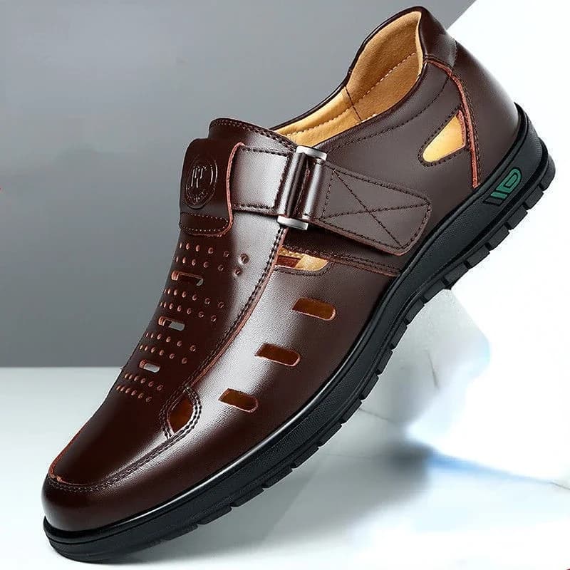 Sandali estivi da uomo comodi sandali vuoti antiscivolo morbidi freschi illuminati traspiranti tutto-fiammifero classici indossabili sandali in pelle casual alla moda