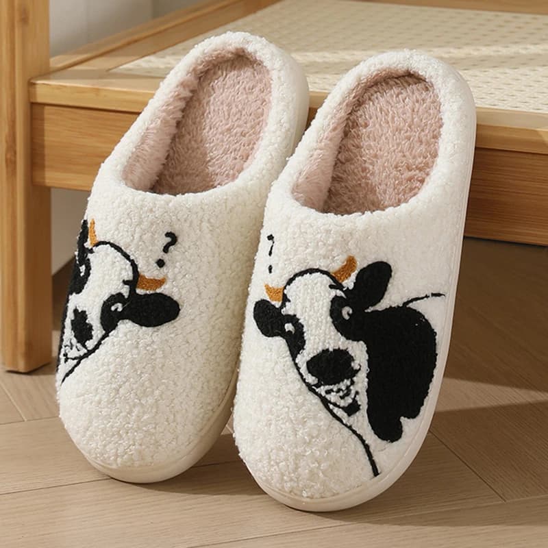 2025 New Cartoon Pattern Plush Slippers Women Soft Soft Warm Home Cotton Shoes Woman Comfortable Winter Non Slip Couple Shoes 47