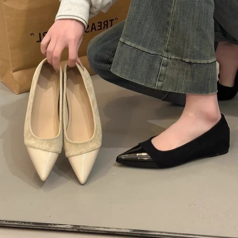Scarpe da Donna Casual in Pelle PU con Punta Affusolata, Tacco Basso Sotto i 3 cm, Suola Piatta in Gomma, Modello Slip-On