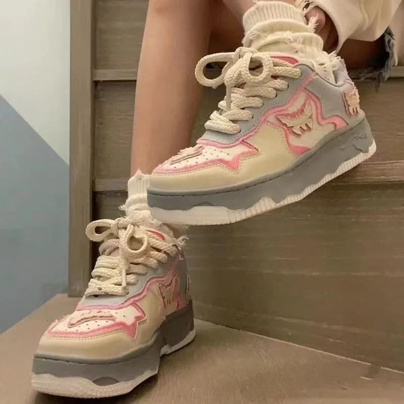 Scarpe da ginnastica con plateau da donna Scarpe sportive di moda Design personalizzato Skateboard Scarpe da ginnastica da tennis da corsa casual all'aperto per donna 40