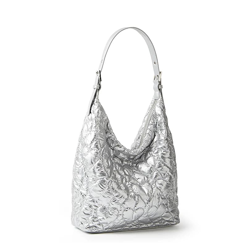 Y2K Silver Shiny Heart-Shaped Quilted Tote Bag for Women, Large Capacity Commuter Shoulder Bag, Lightweight Puffy Student Class Shopping Bag