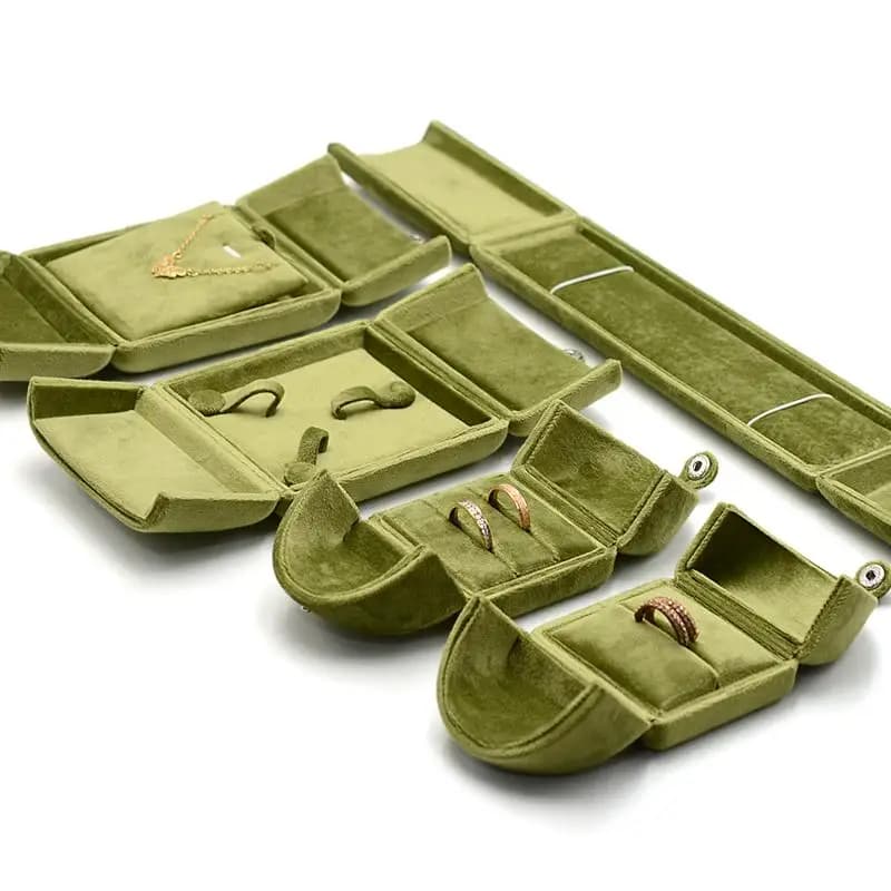 Scatola per anelli proposta Scatola per brecelet verde Orecchini di lusso Scatola per fedi nuziali delicata Scatola per collane a catena Regalo di gioielli