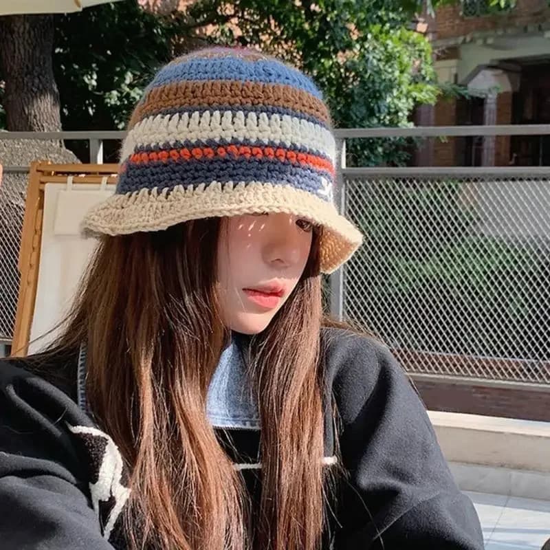 L93F Women Knit Beanie Hat Y2K Colorful Stripe Hat Popular Beach Hat Party Headwear