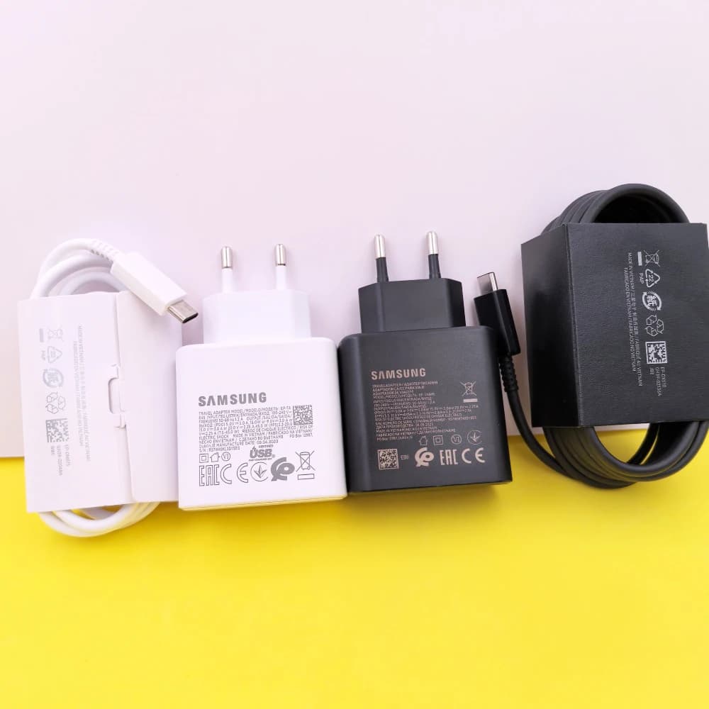 Caricabatterie PD Samsung 45W per Galaxy A55 C55 F55 M55 S25 S24 Ultra Z Fold 7 6 Adattatore UE/USA di ricarica super veloce Cavo tipo C da 1/1,8 M
