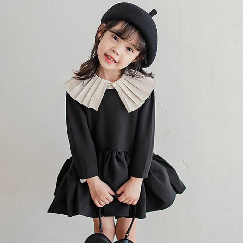 Abiti a maniche lunghe per ragazze primaverili Gonna elegante Compleanno per neonate Abiti da principessa Colletti a pieghe Abbigliamento per bambini