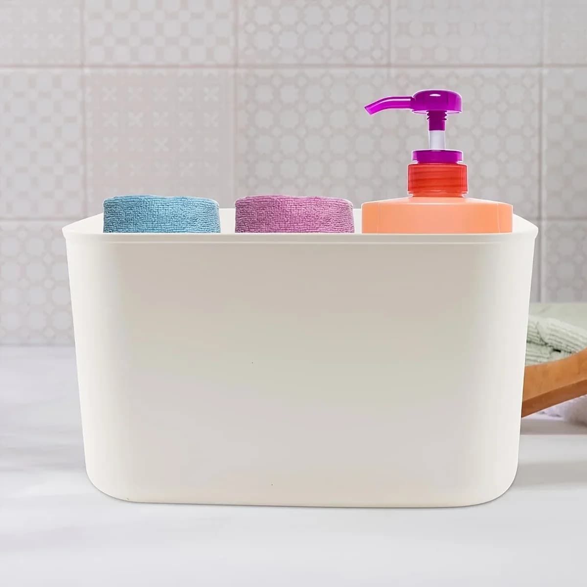 Set di 4 Organizzatori da Scrivania Impilabili, Contenitori in Plastica per Cosmetici, Oggetti Vari e Articoli Essenziali per la Casa