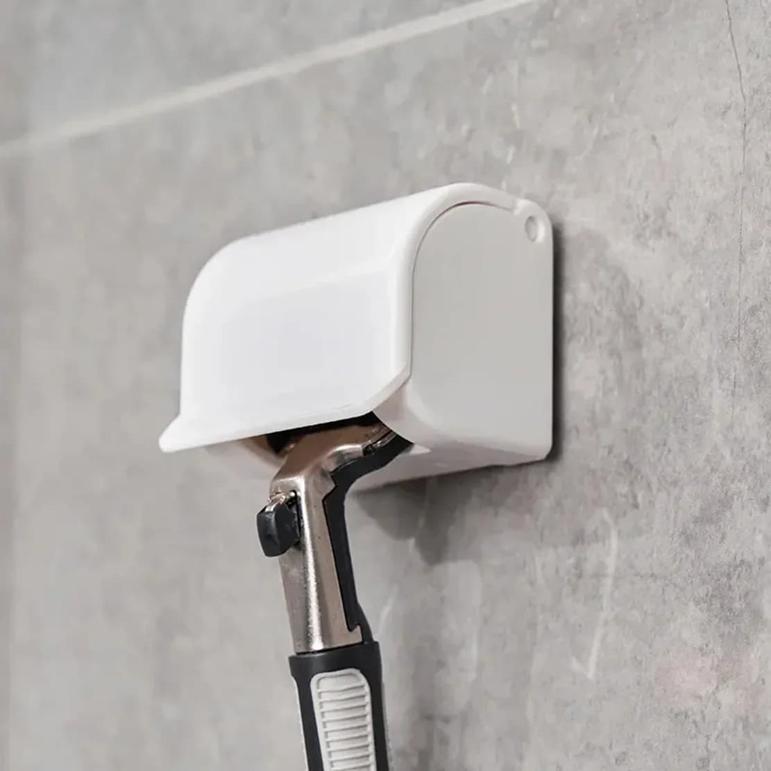 Shower Razor Hanger and Electric Toothbrush Holder - Organize Your Bathroom with Ease!