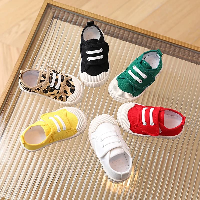 Children's casual shoes canvas soles spring and autumn canvas shoes Velcro white shoes girls single shoes kindergarten indoo