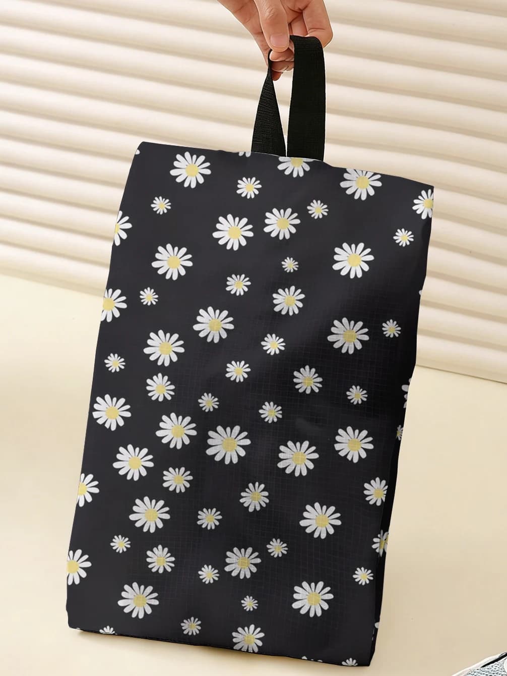 Black Background Daisy Print Handheld Storage Bag, Portable Tote Pouch For Shoes Laundry And Daily Sundries