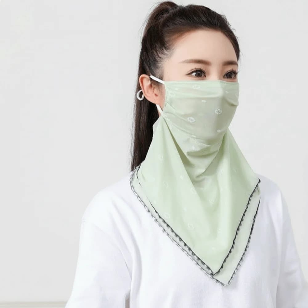 Simple Elastic Silk Mask, Thin Triangular Scarf in Lace, Face Scarf, Collo scarf, Solar Protective Veil Woman