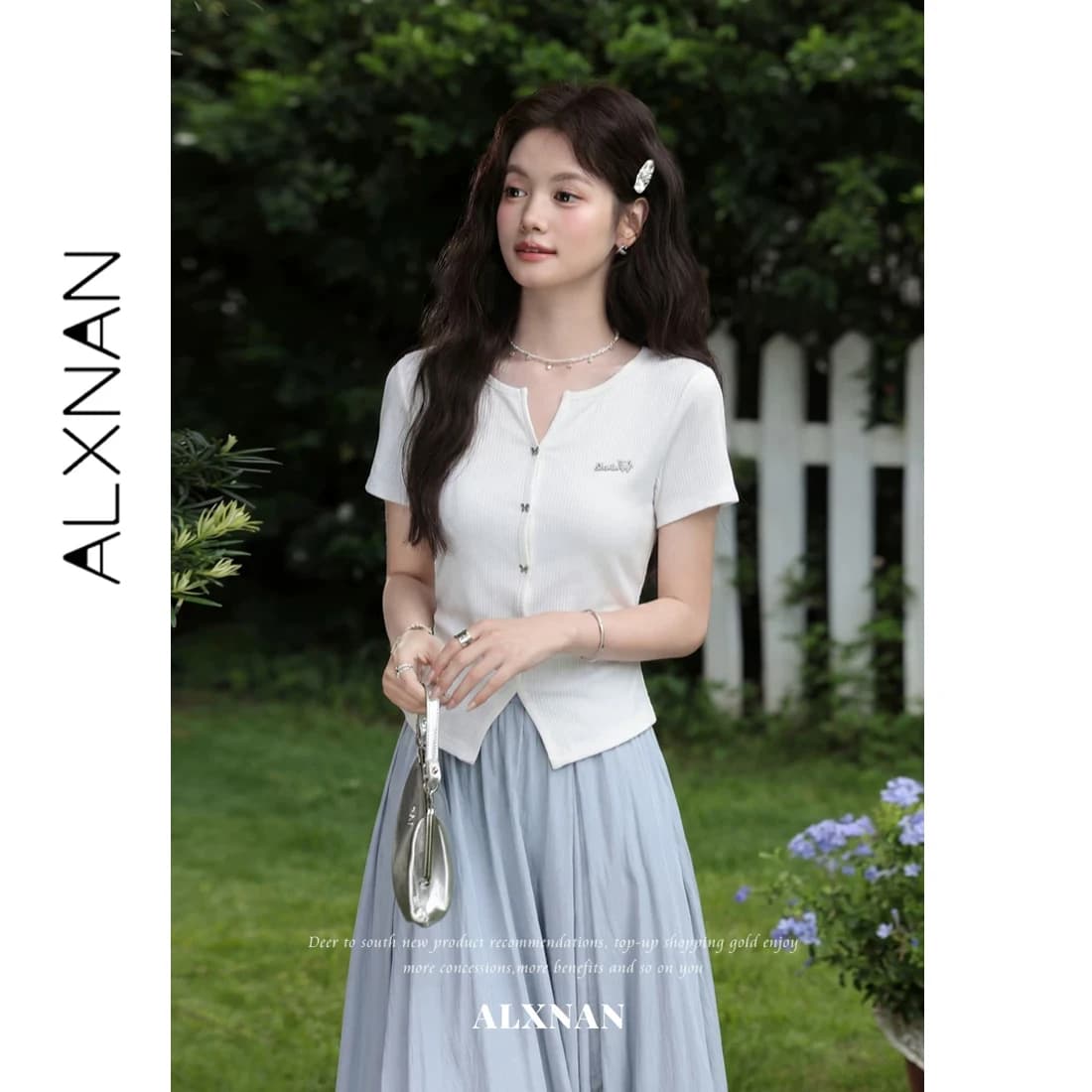 ALXNAN T-shirt Bianca Estiva 2026 Elegante con Spacco e Bottoni a Farfalla, Maglietta a Maniche Corte, Top Donna Slim-fit alla Moda L62922-1