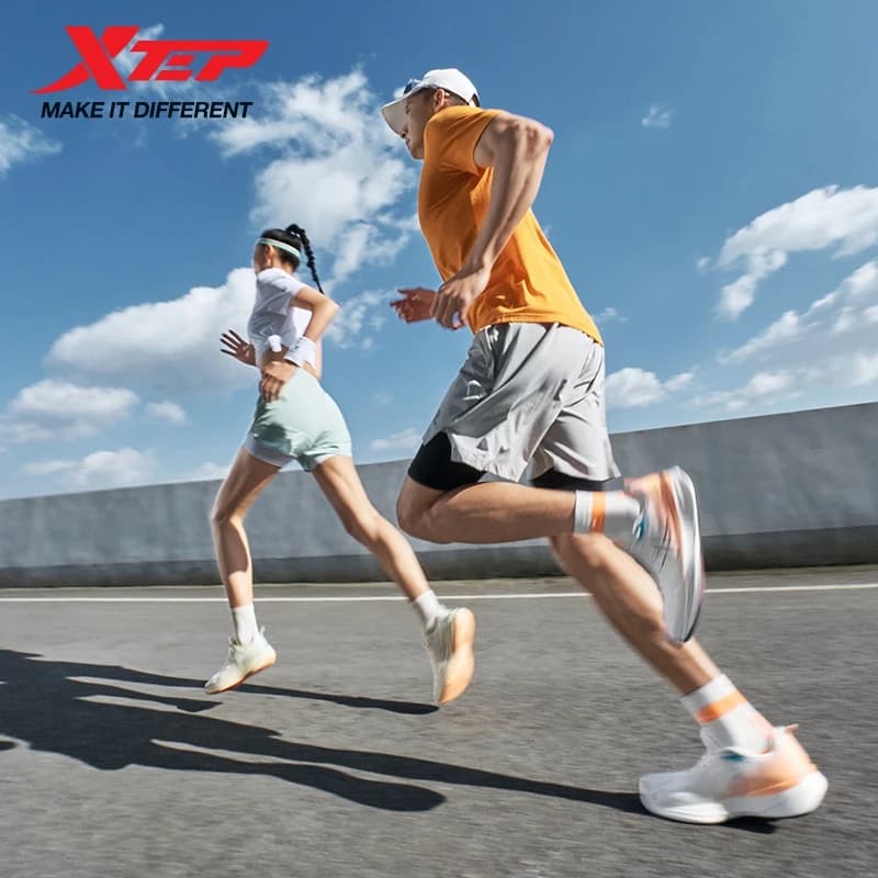 Xtep Ultra Fast 6.0 Running Shoes Men's 2026 Spring Sports Comfort Shock Absorption Sneakers 975219110005