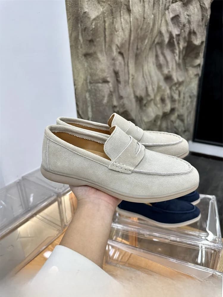 Eleganti Mocassini Slip-On da Uomo in Morbida Pelle, alla Moda, Primaverili ed Estivi, Leggeri, Casual, con Punta Tonda, Suola Piatta e Traspiranti