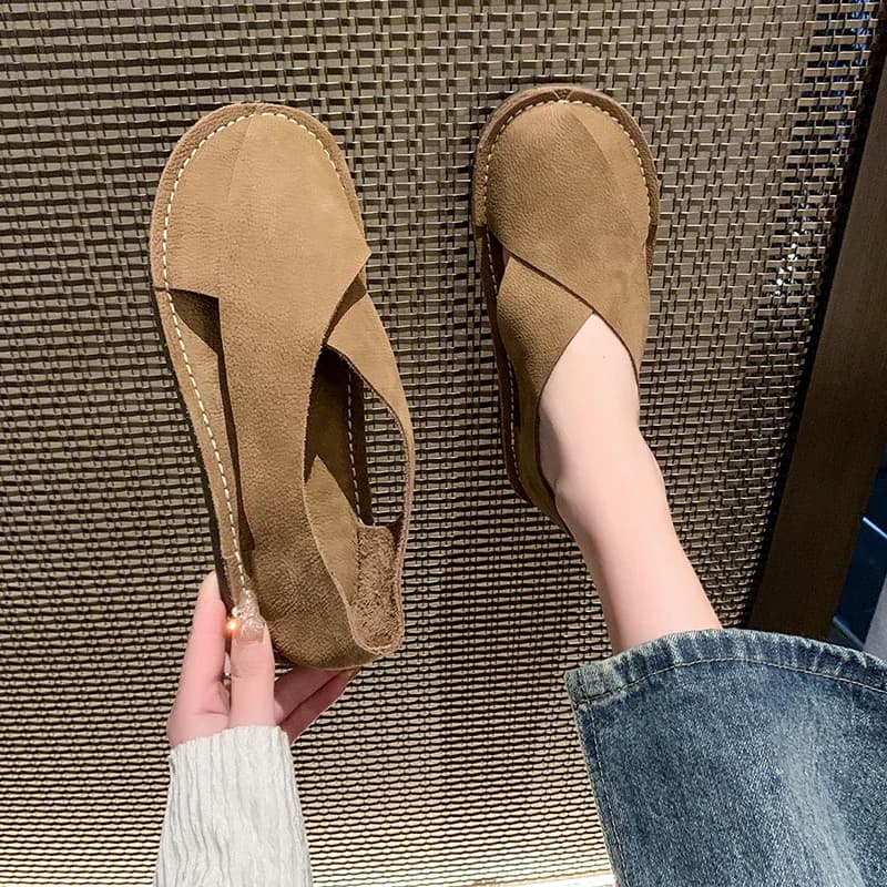 Nuovi sandali firmati da donna Sneakers piatte con tacco basso Mocassini casual gladiatore a piedi nudi Mocassini comodi slip-on primavera estate