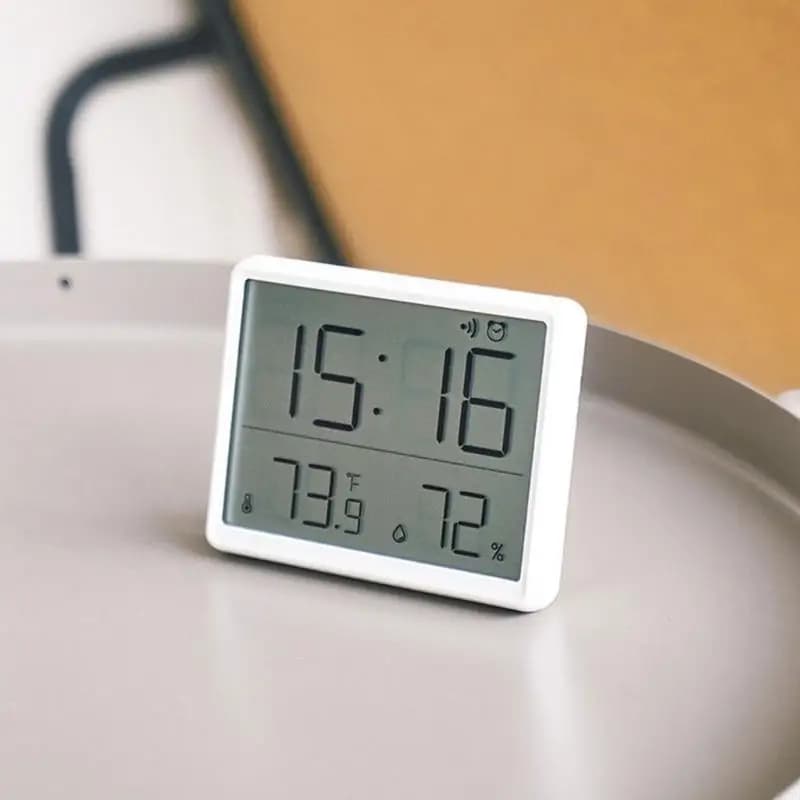 Q22B Thin Digital Wall Clock Battery Operated,Stylish and Functional Wall Alarm Clock Suitable for Home Offices Bedroom