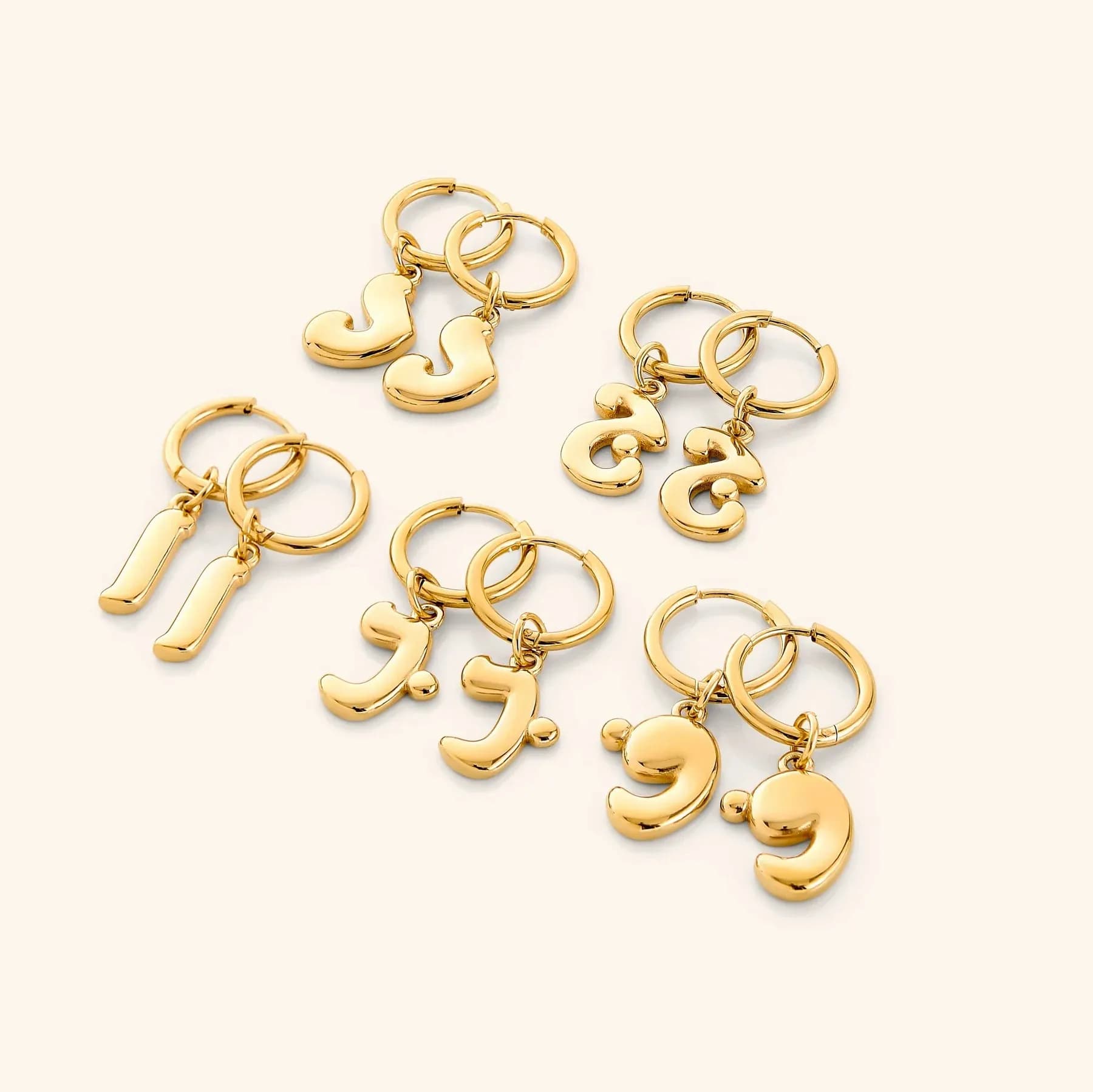 Orecchini con lettere a bolle arabe 3D per la fidanzata Gioielli con lettere a palloncino personalizzate Regalo di Natale di San Valentino per lei