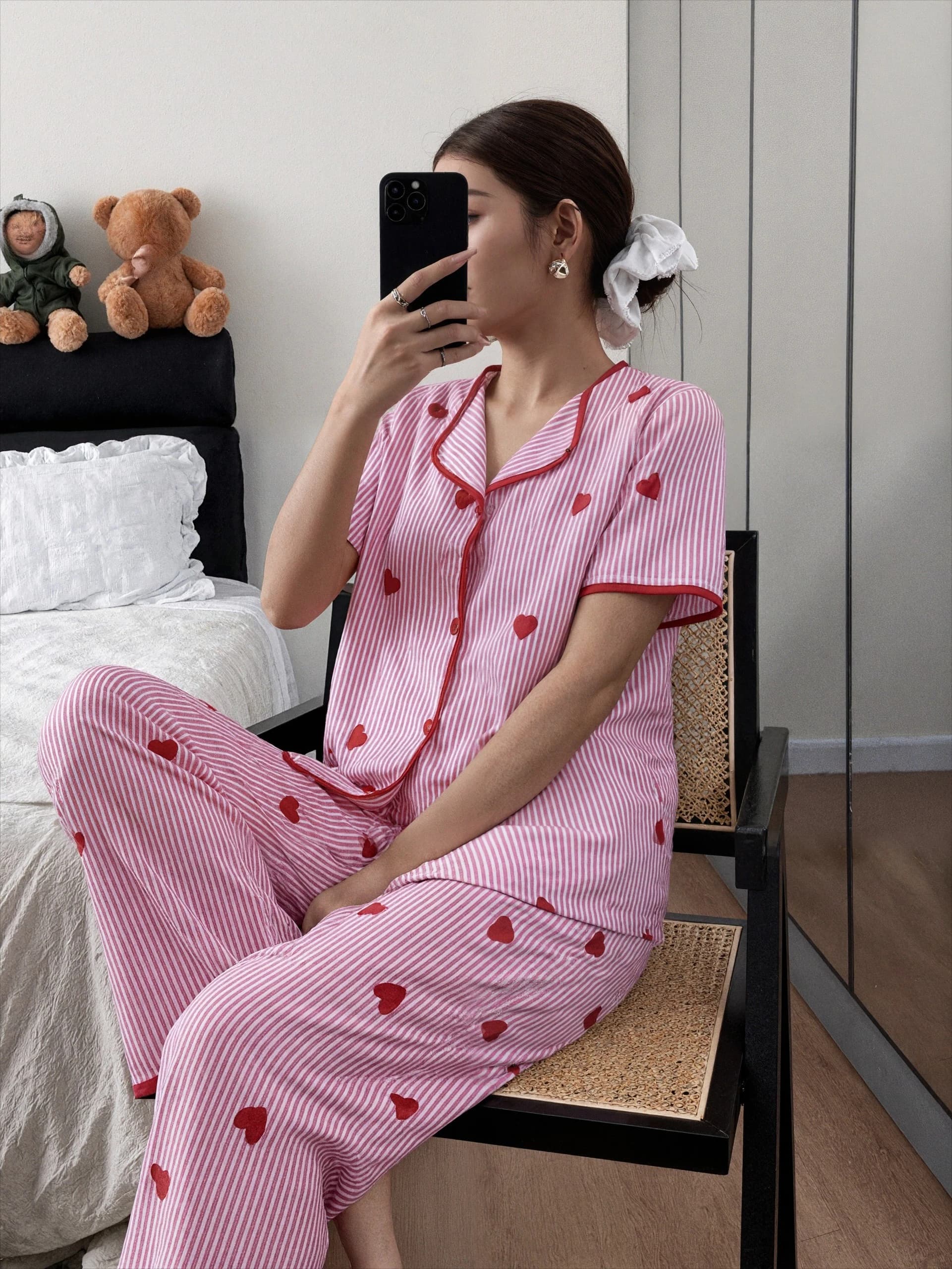 Women Pajamas Set Sweet Sleepwear Striped Heart Print Bubble Crinkle Cardigan Short Sleeve Pajama Set for Women Pyjamas Pijamas