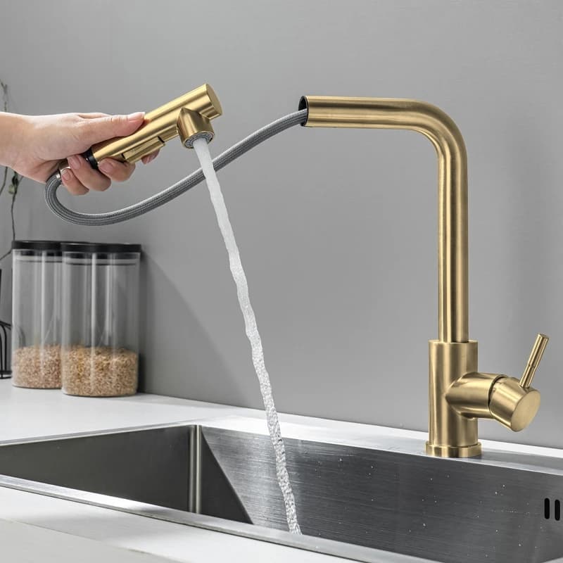 Rubinetto da cucina estraibile in oro spazzolato in acciaio inossidabile 360 ° Spray a flusso per rubinetto lavello miscelatore a risparmio idrico caldo freddo a rotazione