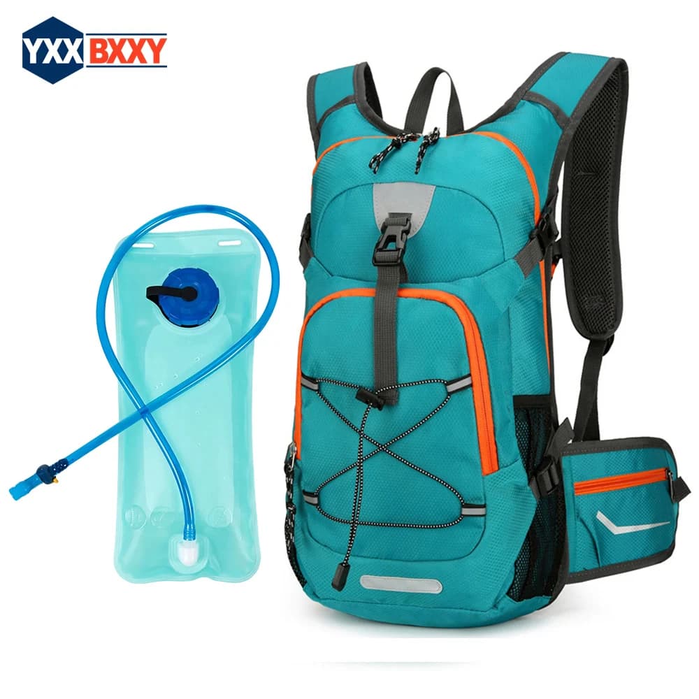 Water package with isolated water bladder: light backpack for excursions, cycling and outdoor sports