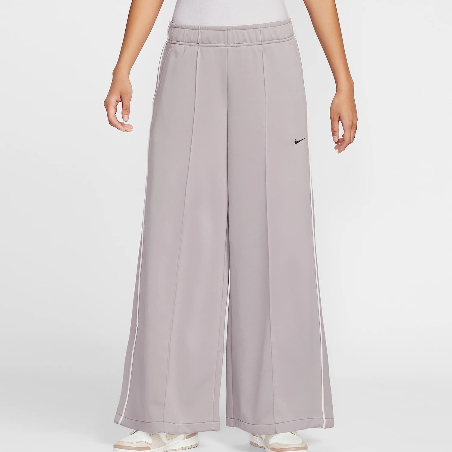 Pantaloni sportivi a gamba larga a vita media in maglia da donna Nike Genuine Sportswear IH8515-009