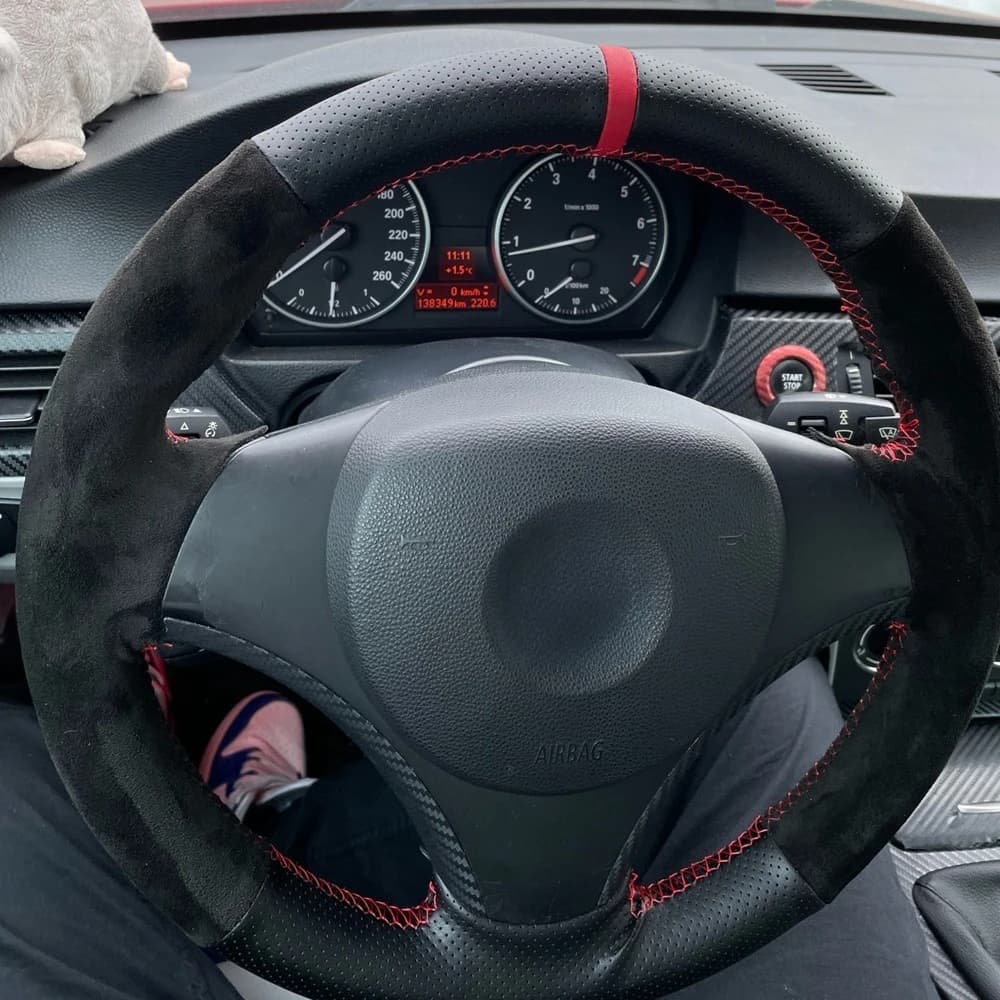 Coprivolante per auto personalizzato antiscivolo per BMW E90 E91 E92 E93 E87 E81 E82 E88 X1 E84 325i 330i 335i 120i 130i 120d