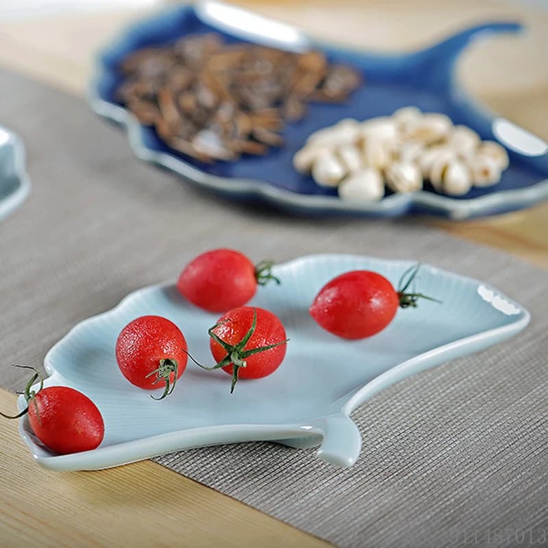 Piatto Snack di frutta secca a forma di foglia di Ginkgo in ceramica in stile cinese, piatto piatto creativo forniture per ristoranti da cucina per uso domestico, 1 pz