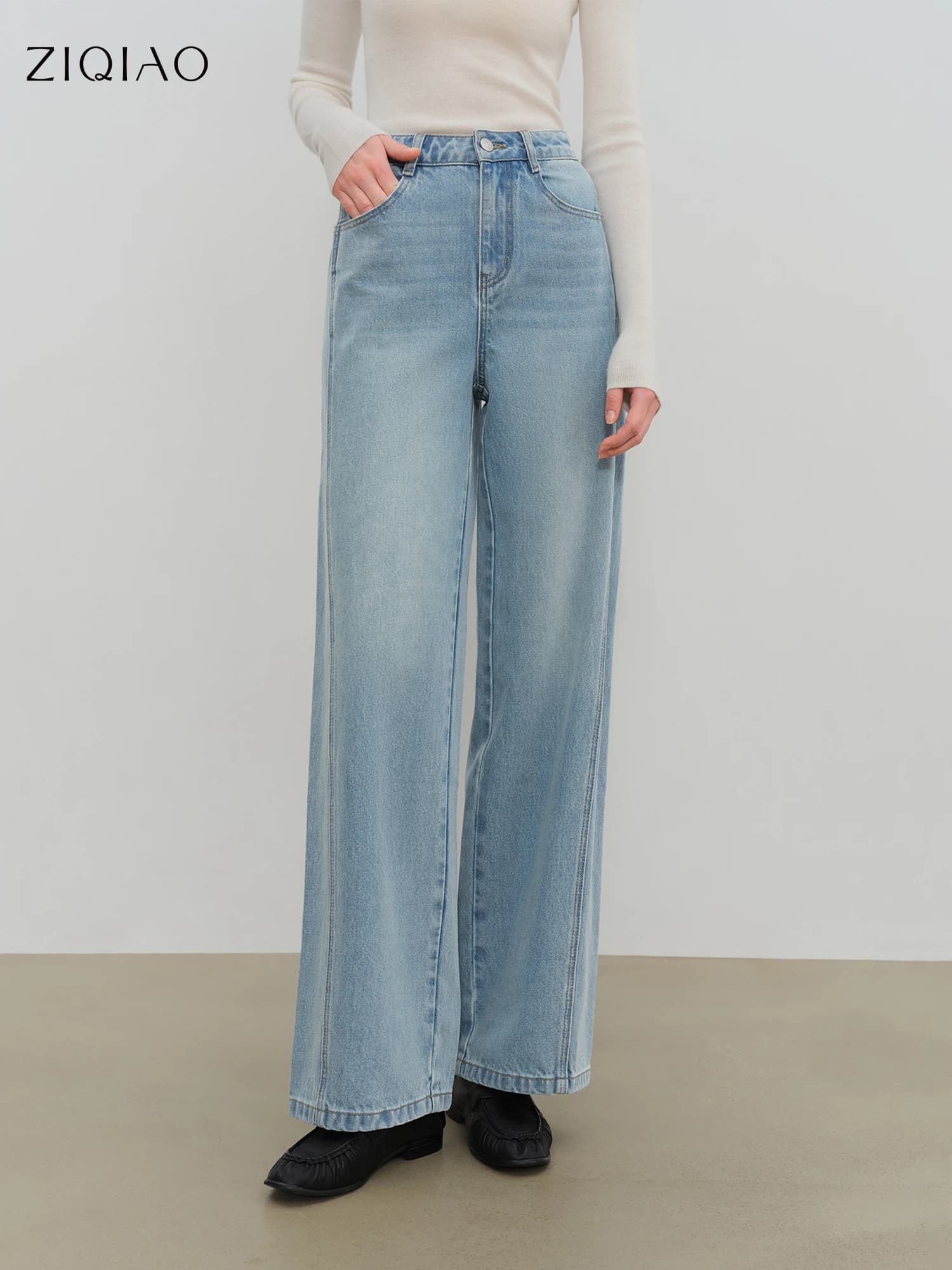 ZIQIAO Petite Jeans a gamba larga dritti con cucitura laterale azzurra per donna 2025 Pantaloni lunghi fino al pavimento con copertura dell'anca 25ZQ93116