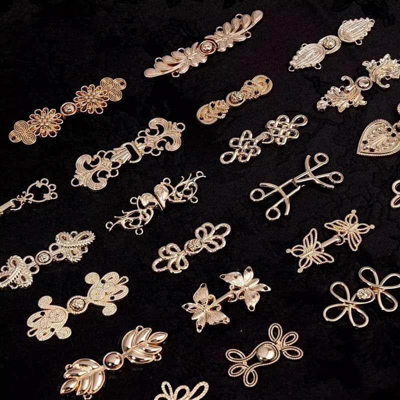 5pcs Retro Metal Button Sweater Cardigan Clip Sewing Craft Duck Clip Pin Sweater Scarf Clasp Connection Buckle Accessories