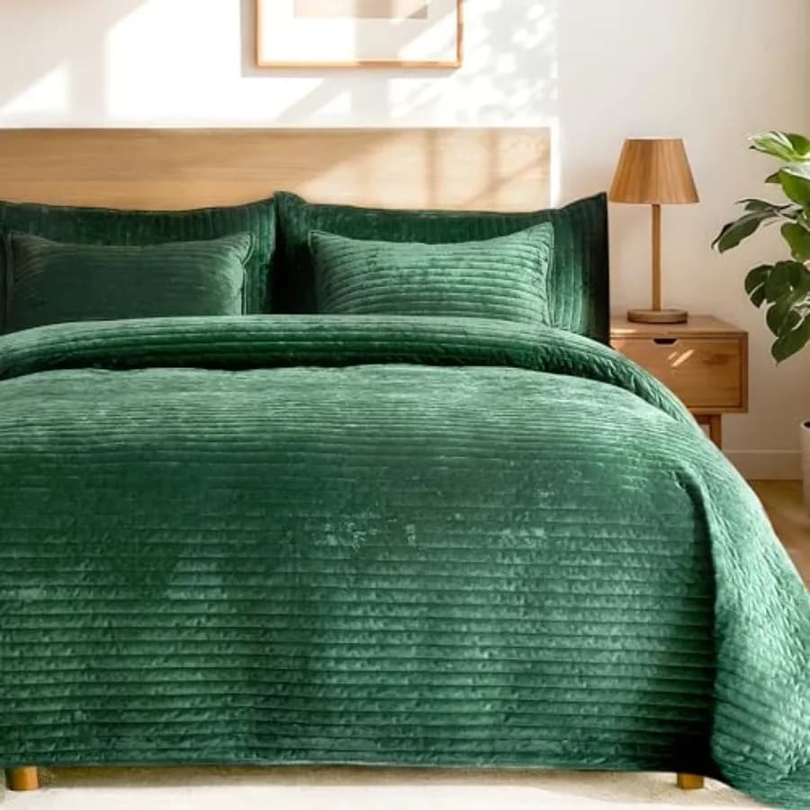 Velvet Luxury Cover Set, Queen Size, 3 Pieces, Soft and Comfortable, Oversize to Rows, with 2 True, Lightweight