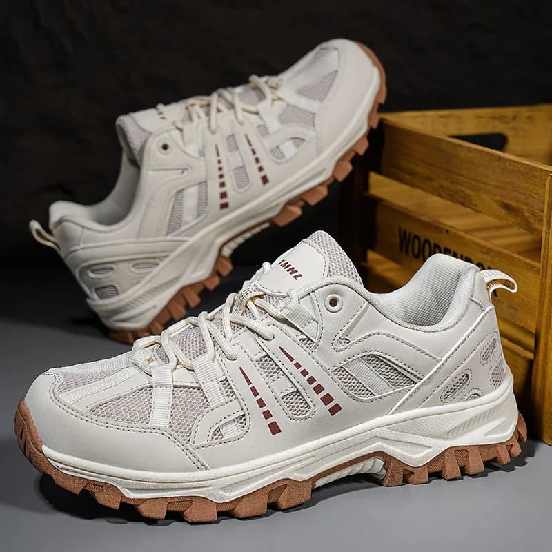 Summer Hiking Shoes Men Shock-absorbing Lace-up Outdoor Low-top Men Shoes Comfortable Flat Breathable Casual Sneakers Men