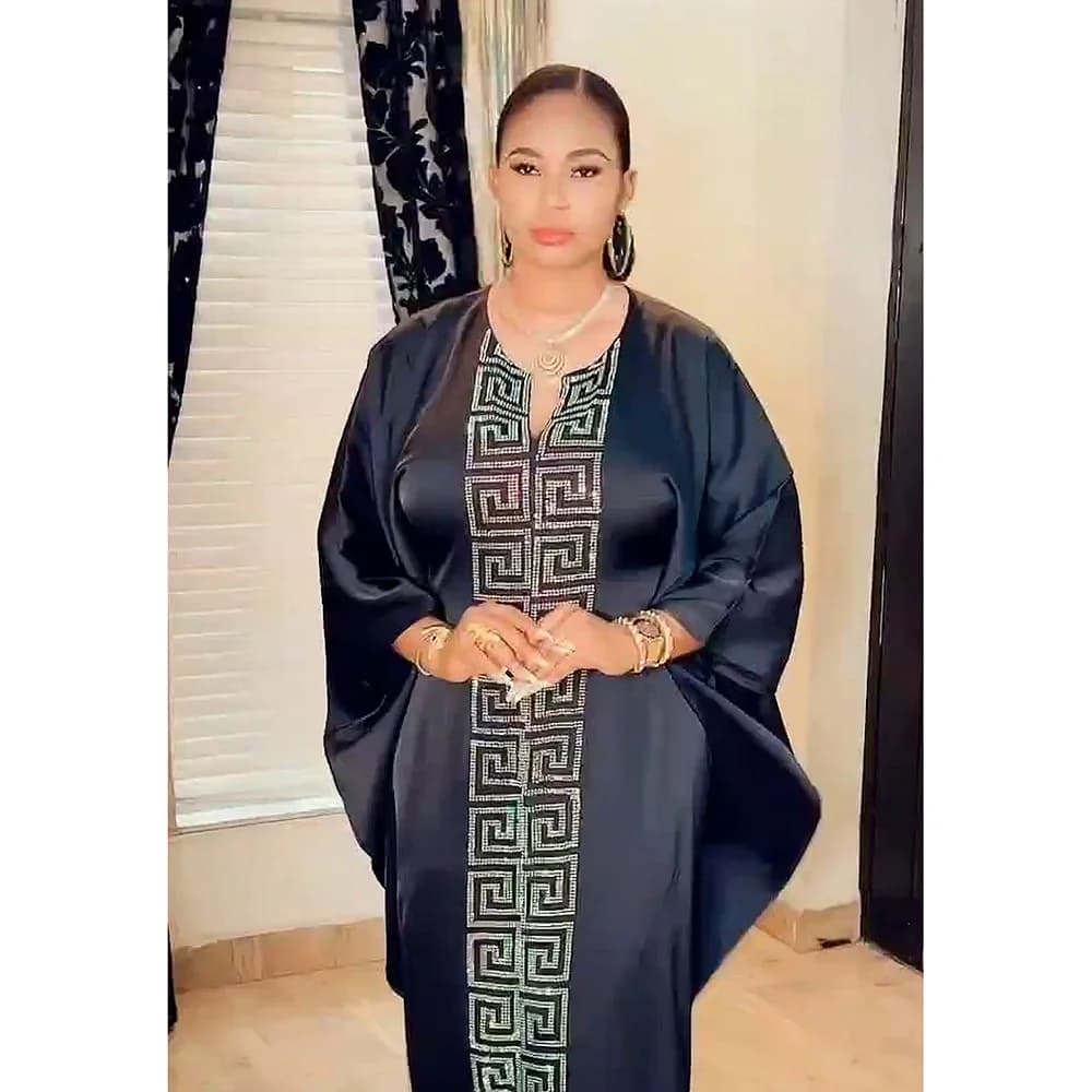 Moda donna africana abito con maniche a pipistrello di grandi dimensioni abito musulmano in stile islamico imitazione seta hot Hot Fix strass