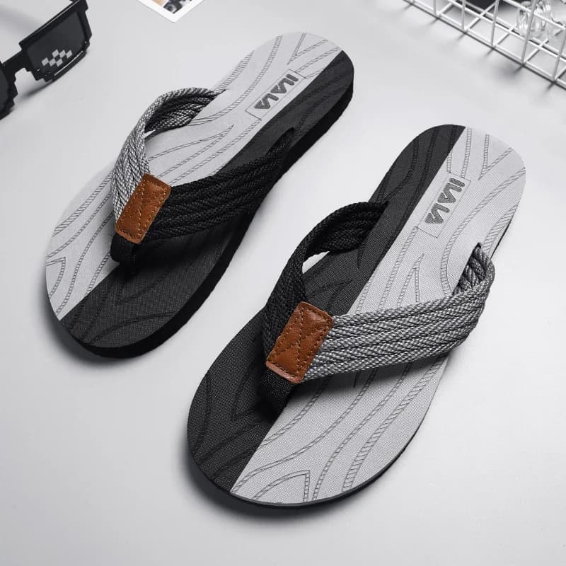 Men Simple Fashion Flip Flops Light Soft Wearproof Flat Sandals Non Slip Daily Seaside Outdoor Casual Walking Footwear